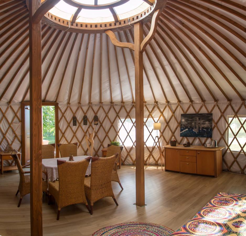 Glamping Podgrodzie *